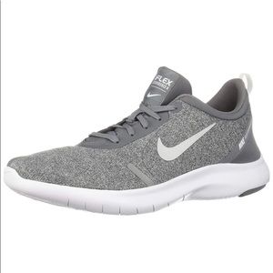 Nike flex experience 8 gray size 8.5